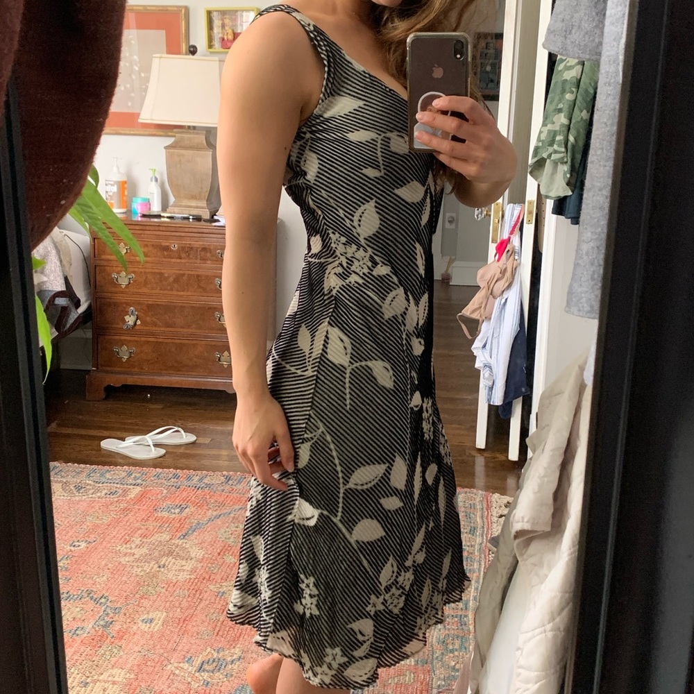 Helen Wang vintage dress, velvet, tulip shape